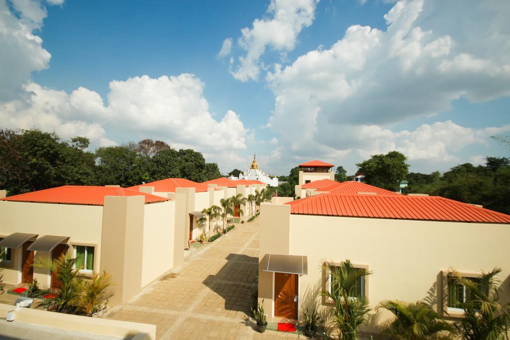 Kanbawza Hinthar Hotel Bago Exterior photo